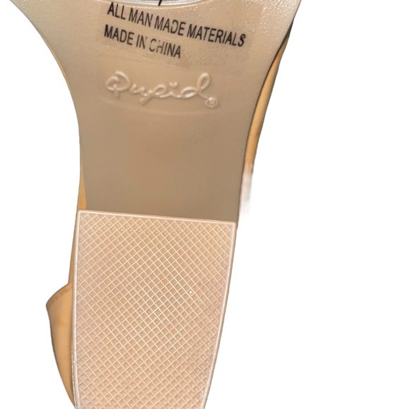 Qupid Chunky Heels, Size 7 - Picture 6 of 7